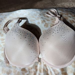Size 32DD Bra